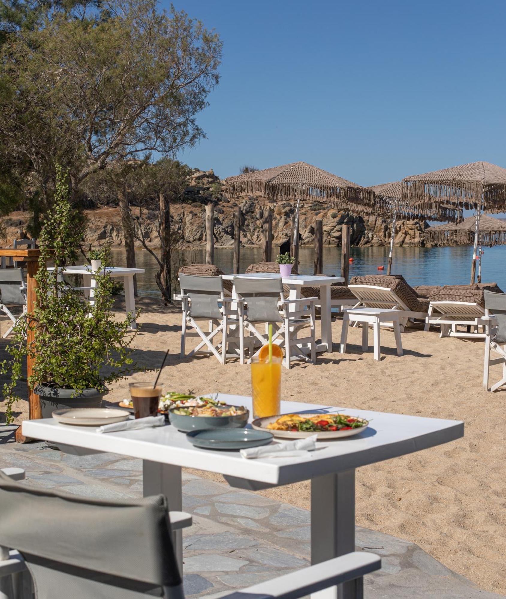 Agia Anna Beachfront Boutique Paraga  Exterior photo